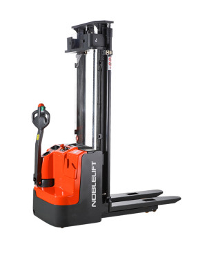 Самоходные штабелеры Noblelift PS16L (1600 кг * 5,3 м) Самоходные штабелеры Noblelift PS16L (1600 кг * 5,3 м)